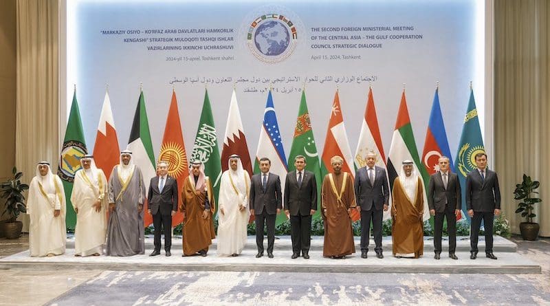 Family photo of GCC and Central Asian republics meeting in Tashkent, Uzbekistan. Photo Credit: Saudi Arabia Foreign Ministry