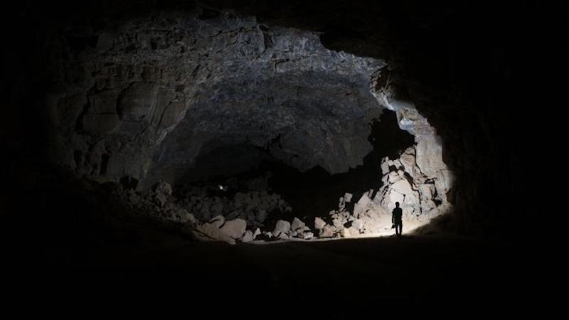 Researchers exploring the Umm Jirsan Lava Tube system. CREDIT: PALAEODESERTS Project, CC-BY 4.0