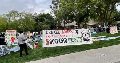 Pro-Palestine protest and encampment in White Memorial Plaza in Stanford University in late April 2024. Photo Credit: Suiren2022, Wikipedia Commons.