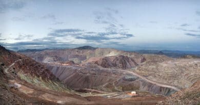 The Morenci copper mine in Arizona. Photo Credit: TJBlackwell, Wikipedia Commons