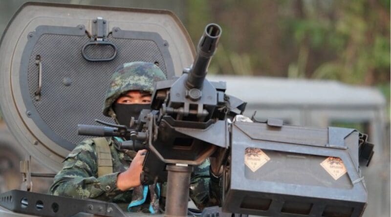 A Thai security force soldier near Mae Sot’s Thai-Myanmar Friendship Bridge No. 2. Photo Credit: RFA