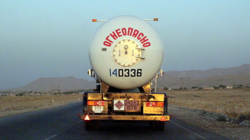 Liquid Propane Gas transport in Uzbekistan. Photo Credit: Peretz Partensky, Wikimedia Commons