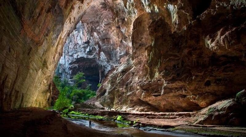 Janelão Cave in Peruaçu Caves National Park, Januária, Minas Gerais state. Many caves in the park are large, with ceiling heights of 100 m, at the bottom of a 200 m canyon. Geologists affiliated with the University of São Paulo are researching 1,000 years of climate variability in the caves CREDIT: Ataliba Coelho