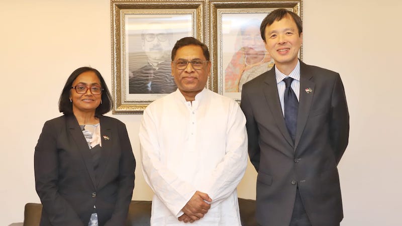 Bangladesh's Minister for Power, Energy, and Mineral Resources Nasrul Hamid with Singapore's High Commissioner to Bangladesh Derek Loh. Photo Credit: @NasrulHamid_MP, X
