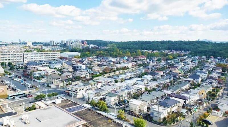 OMU researchers have found that transforming vacant homes into health care facilities can mean older adults don’t have to move from their neighborhood. CREDIT: Haruka Kato, Osaka Metropolitan University
