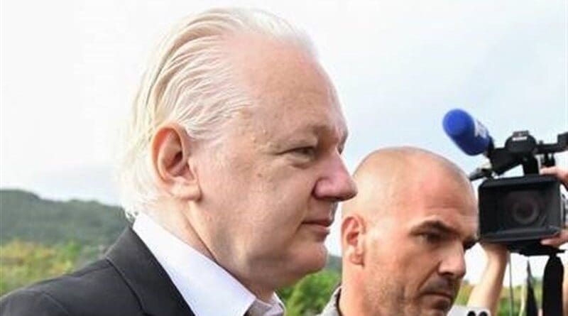 Julian Assange. Photo Credit: Tasnim News Agency