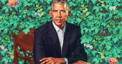 Detail of Barack Obama's portrait by Kehinde Wiley. Source: Wikipedia Commons