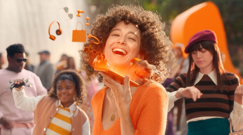 Shop Like A Billionaire. Photo Credit: Temu