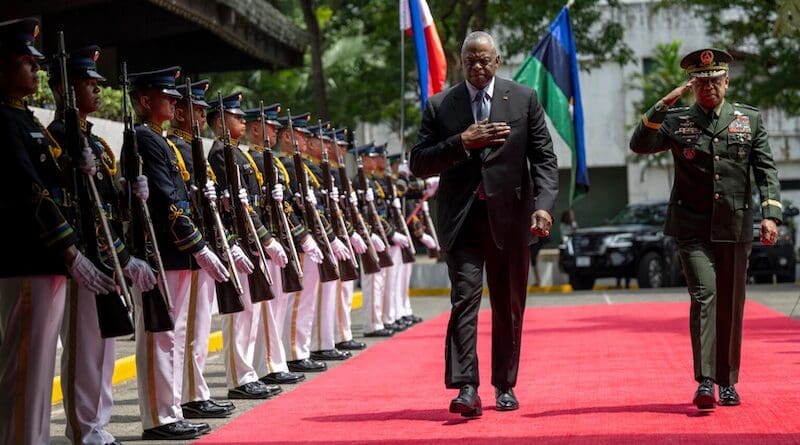 Secretary of Defense Lloyd J. Austin III participates in an honors ceremony alongside Chief of Staff of the Armed Forces of the Philippines Gen. Romeo Brawner Jr. upon his arrival at Camp Aguinaldo in Manila, Philippines, July 30, 2024. Photo Credit: Navy Petty Officer 1st Class Alexander Kubitza