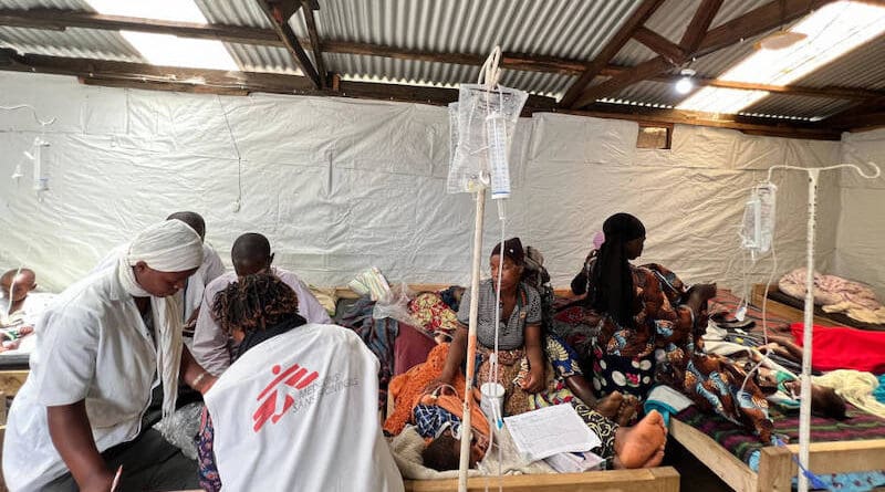 Staff from Doctors Without Borders (Médecins Sans Frontières) and the Democratic Republic of Congo (DRC) Ministry of Health examine patients at Numbi hospital centre, in South Kivu province, DRC, in May 2023. A new deadly strain of mpox has been found in DRC, which spreads between humans. Copyright: Charly Kasereka / MSF.