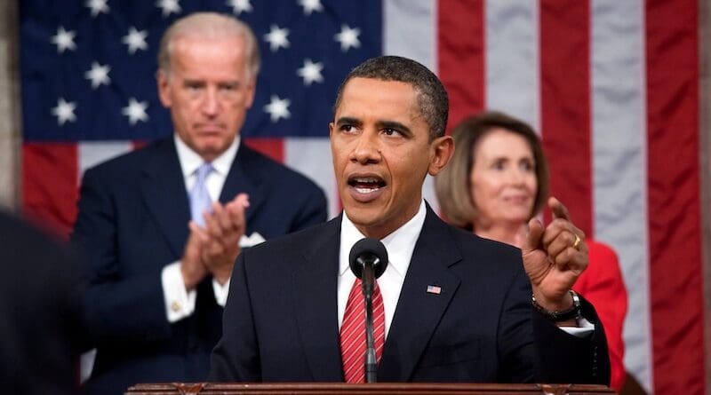 President Barack Obama announces his health insurance plan to a joint session of Congress. Official White House Photo. Pete Souza. 2009.