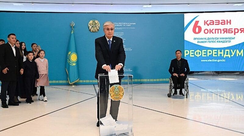 Kazakhstan's President Kassym-Jomart Tokayev casting his referendum vote (Image: President's office)