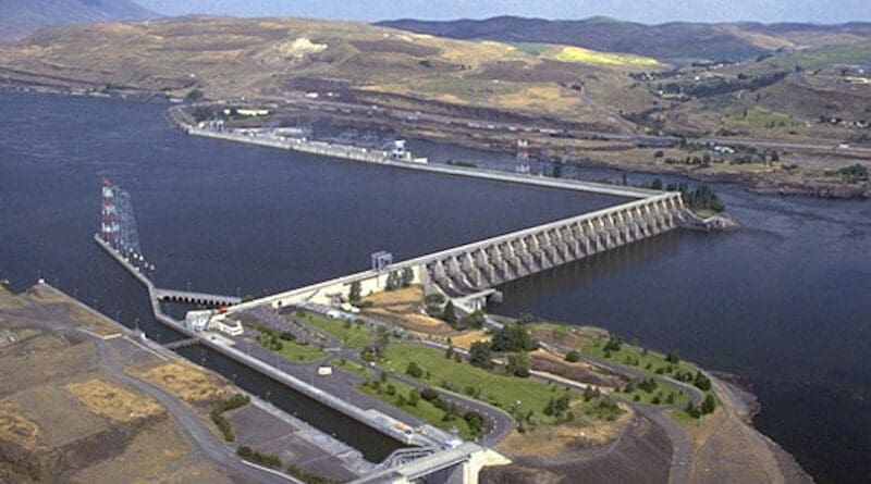 The Dalles Dam on the Columbia River between Oregon and Washington. Photo Credit: USGS, Wikipedia Commons