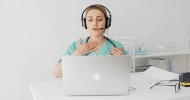 The Vanishing Art Of Presence – OpEd online digital appointment doctor nurse