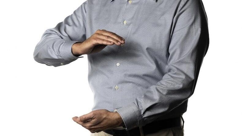 Qigong is a traditional Chinese practice combining gentle movements, breathing, and meditation. CREDIT: Alex Dolce, Florida Atlantic University