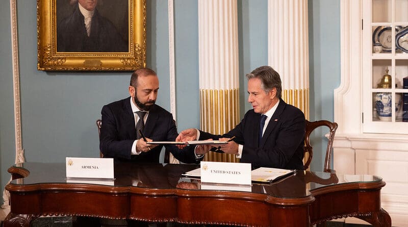 Secretary Antony J. Blinken participates in a Strategic Partnership Commission Charter Signing Ceremony with Armenian Foreign Minister Ararat Mirzoyan at the Department of State in Washington, D.C., January 14, 2025. (Official State Department photo by Chuck Kennedy)