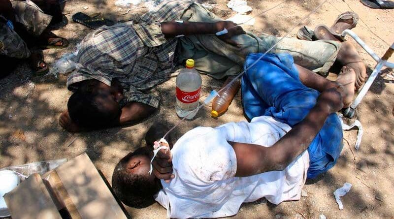 Cholera patients being treated at a Médecins Sans Frontières field facility in Zimbabwe. New analysis indicates that Southern and Eastern Africa are facing the deadliest cholera outbreak in a decade. Copyright: Sokwanele (CC BY-NC-SA 2.0)