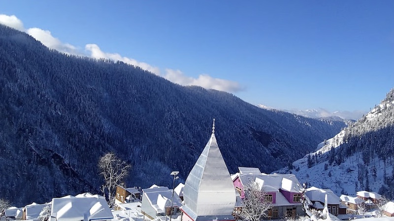 A view of remote village Shirote in winters in Kishtwar district of Jammu and Kashmir. Photo/Hakim Singh