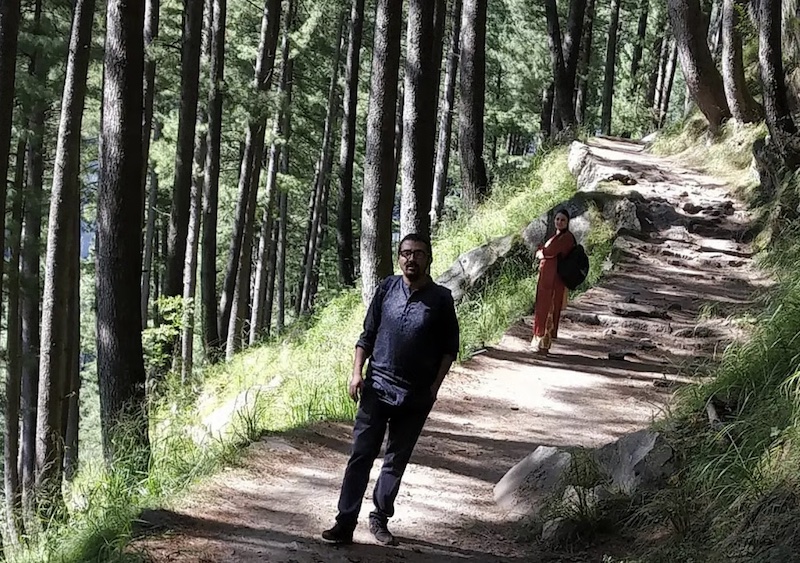 An unpaved road that links the village with the High School and access to transport, many kilometers away from remote village of Shirote in Kishtwar district of Jammu and Kashmir. Photo/Hakim Singh
