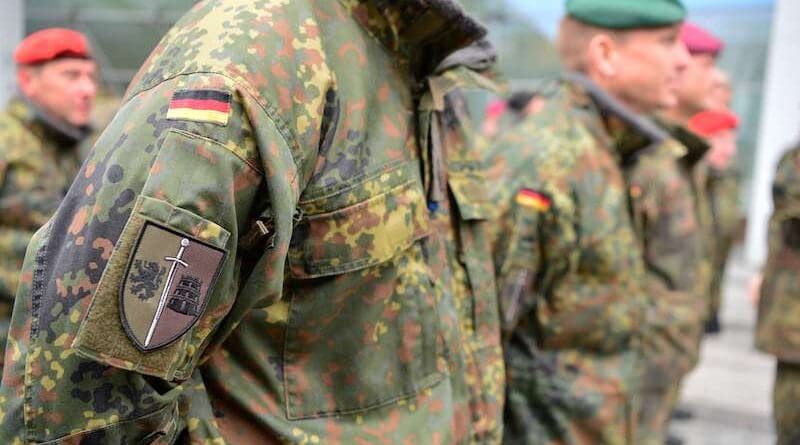All military personnel of 45 Armoured Brigade will wear the new emblem on their uniform. It symbolises the close ties between Lithuania and Germany and stands for protection and strength. Photo Credit:Bundeswehr/Carl Schulze