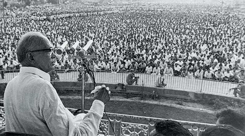 Loknayak Jayaprakash Narayan addressing massive public rally in Bihar in 1974, urging the youth to fight against corruption, unemployment and poverty through peaceful democratic means. Photo credit PIB India