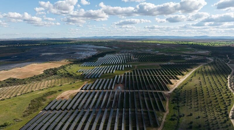 The Renopool photovoltaic plant in Spain. Photo Credit: Eni