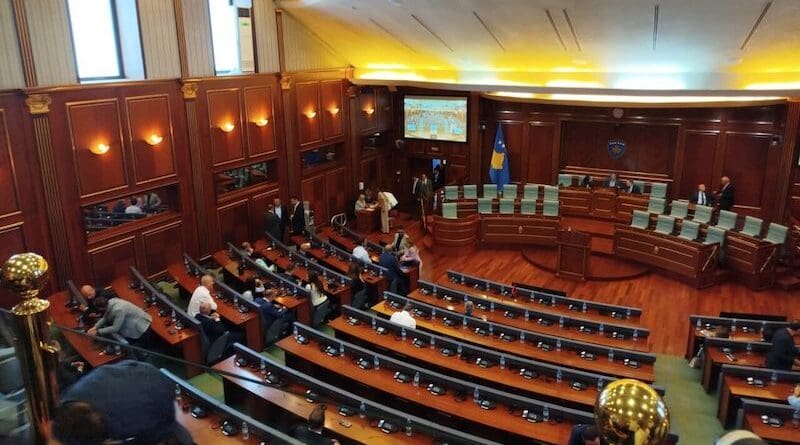 MPs enter parliament before the 52nd failed attempt to constitute the body on July 25, 2025. Photo: BIRN.