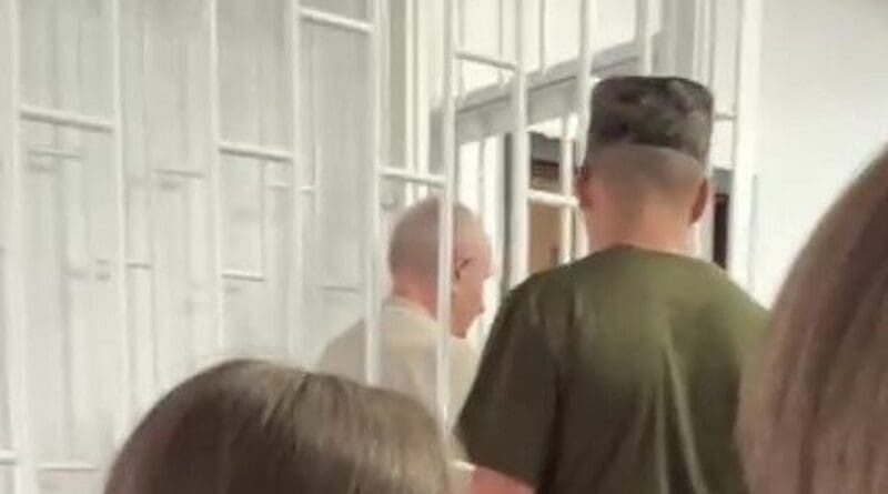 Officials take handcuffs off Pavel Shreider, Birinchi May District Court, Bishkek, 10 July 2025 Photo Credit: Private
