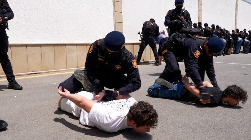 Baku arrests Russian citizens. (Screenshot of a video released by Azerbaijani authorities)