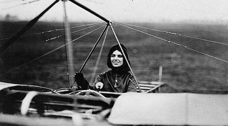 Harriet Quimby in her Bleriot monoplane, 1911 (Library of Congress).