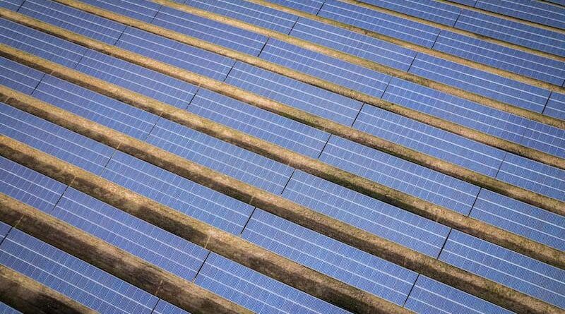 solar power plant panels