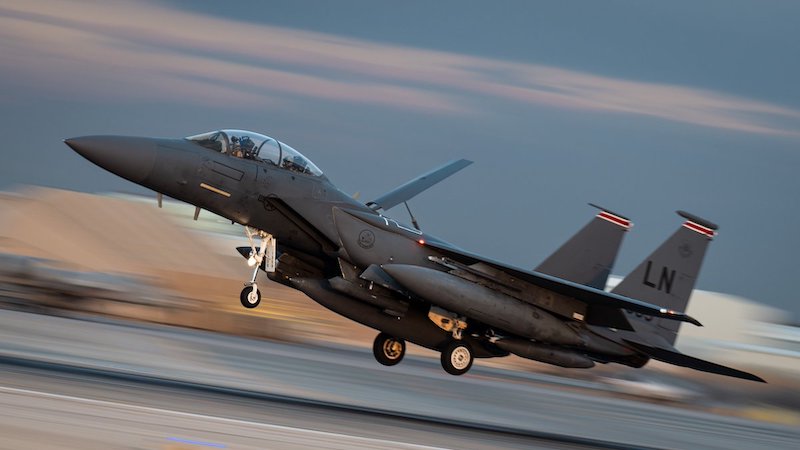 Diplomacy Or Conflict? US-Iran Crisis Now ’50-50,’ Experts Say – Analysis