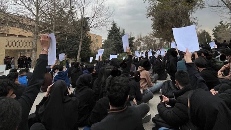 Iranian Students Mark Fifth Day Of Uprising, Vow To Avenge January Martyrs – OpEd